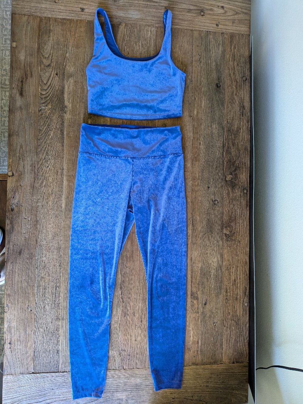 Athleta Elation Periwinkle Purple Blue Velvet Leggings and bra - Size Medium